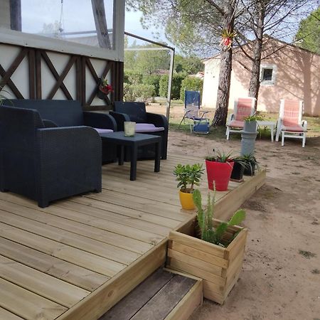 Oasis Village พูเชต์-ซูราร์ช็องส์ ภายนอก รูปภาพ
